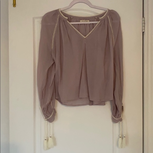 Lilac blouse, with lovely white trim and tassels - Picture 1 of 5
